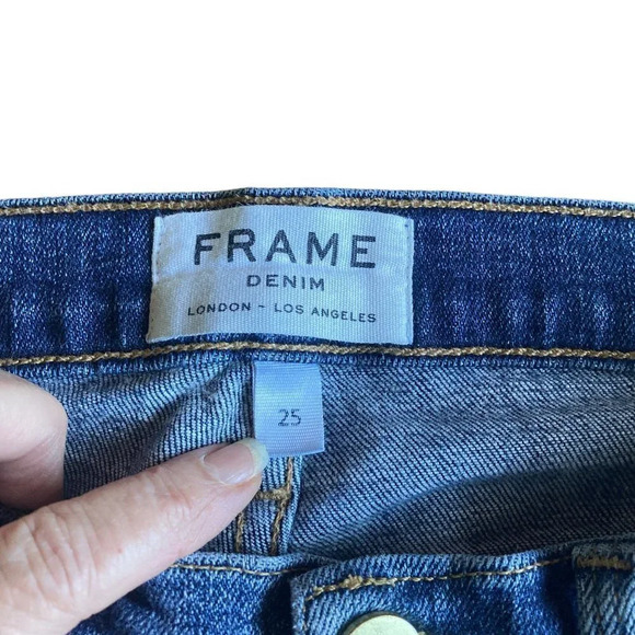 Frame Denim Le High Straight Carroll Distressed Staggered Raw Hem Jeans, Size 25 - Picture 5 of 15